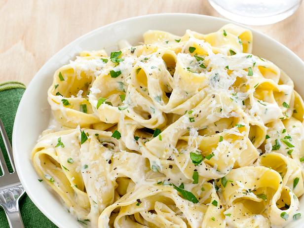 Fettucine alfredo